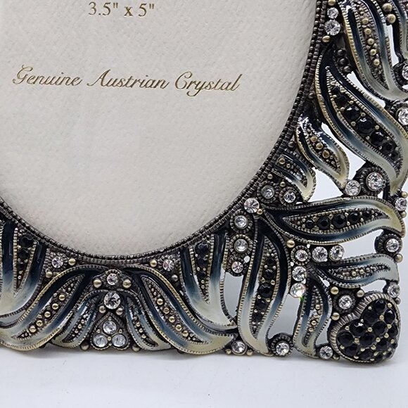 Vintage Wellesley Manor 3.5" X 5" Genuine Austrian Crystal Ornate Picture Frame - Picture 4 of 12